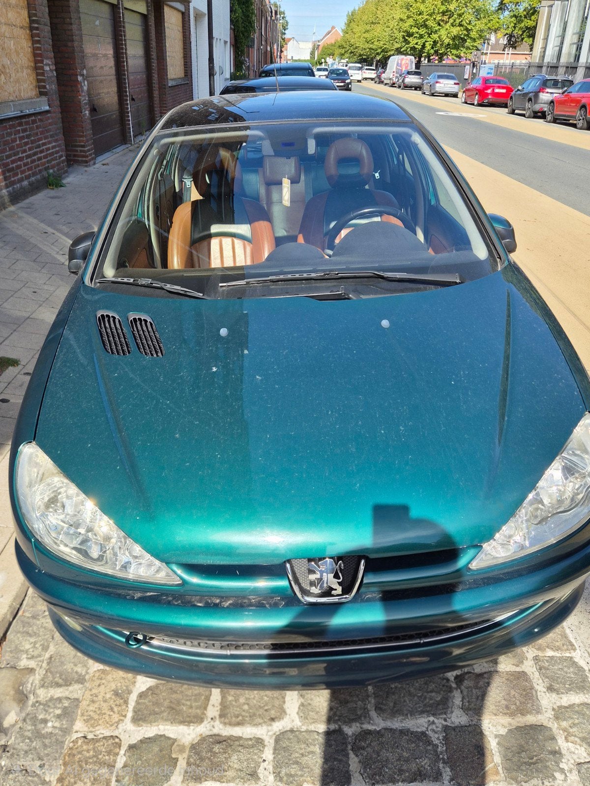Peugeot 206 1.4 benzine 16v Roland Garros, Voorwielaandrijving, 1360 cc, 65 kW, Leder
