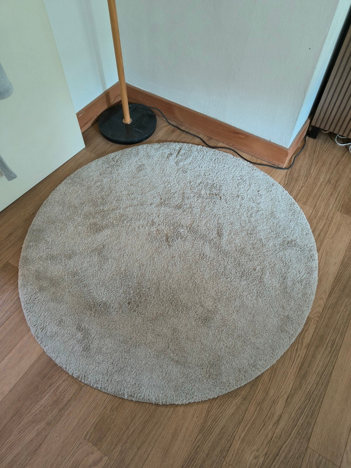 Ikea stoense tapijt rond 130cm, Huis en Inrichting, Stoffering | Tapijten en Vloerkleden, Ophalen, Zo goed als nieuw, Rond