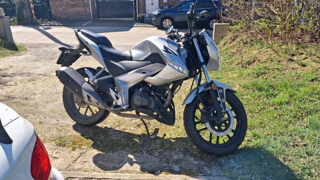 Moto Kymco Visar 2024, met fabrieksgarantie maart 2027, Motoren, Occasion, Particulier, 125 cc, Overig