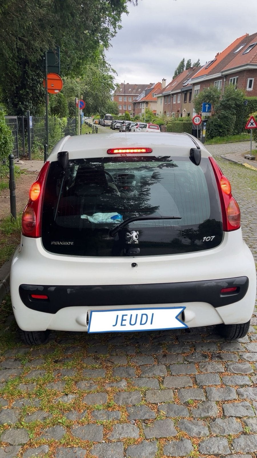 Peugeot 107. 2010 Essence Euro 5, Euro 5, Achat, 5 portes, Particulier
