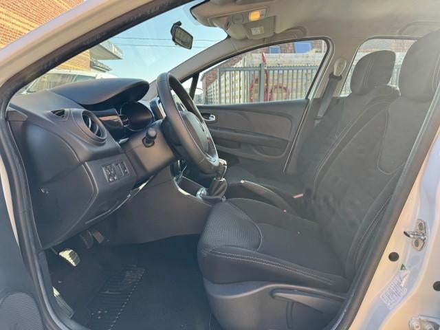 Renault Clio "GARANTIE" benzine/airco/cruise/oh-boek/2019, Auto's, Renault, Voorwielaandrijving, Stof, https://public.car-pass.be/vhr/17010c01-0cb1-4a82-a6e4-cef107274c65