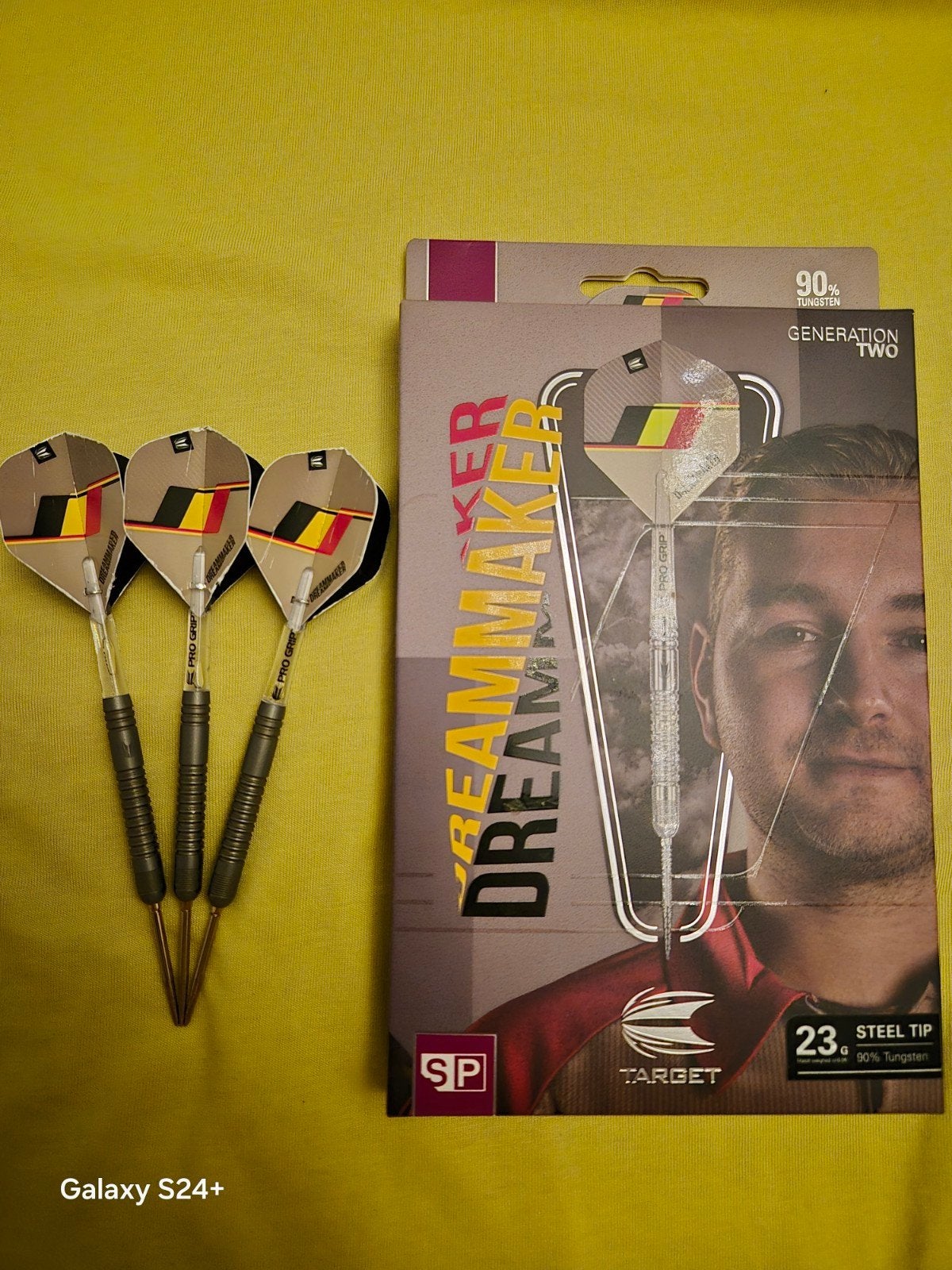 Dimitri van den Bergh ( Target ), Sport en Fitness, Darts, Ophalen