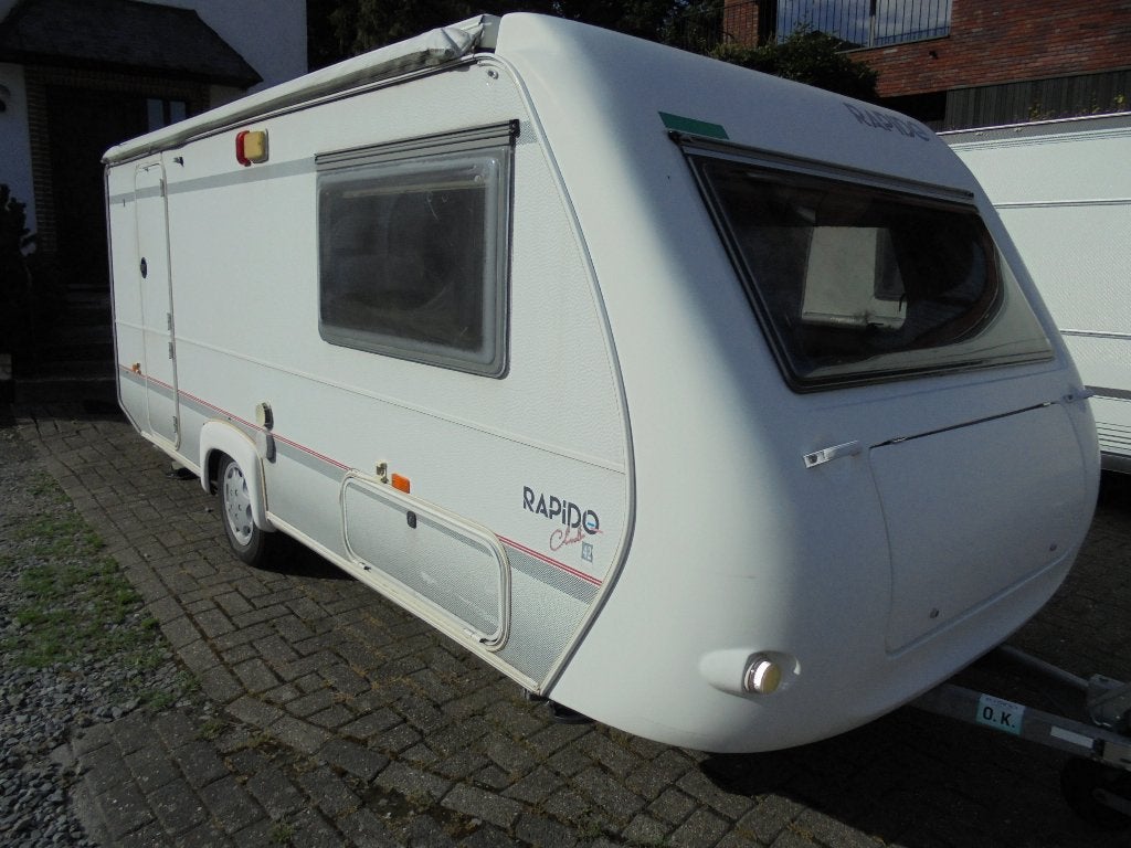 Rapido Club 42,3/1999,4 personen/vast bed, hefdak,zakluifel, Vast bed, Treinzit, 750 - 1000 kg, Luifel