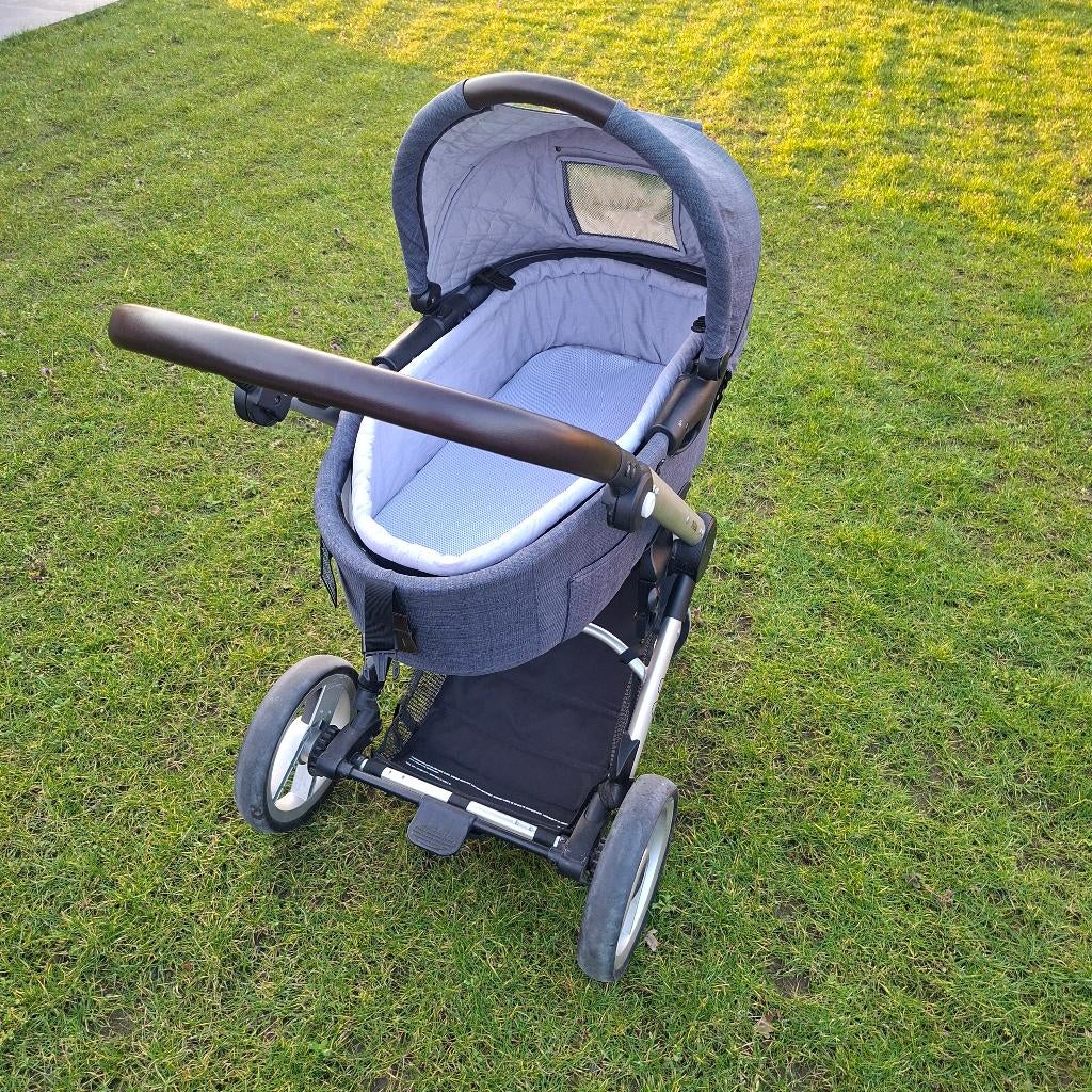 Kinderwagen met ligmand en zitje, Kinderwagen, Zo goed als nieuw, Mutsy, Verstelbare duwstang