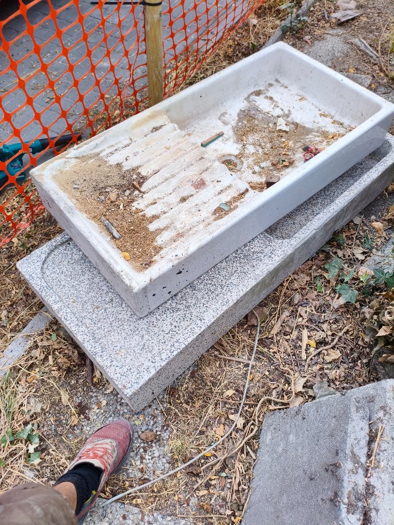 oude wasbakken te koop, Bricolage & Construction, Sanitaire, Enlèvement, Utilisé, Pierre, Lavabo