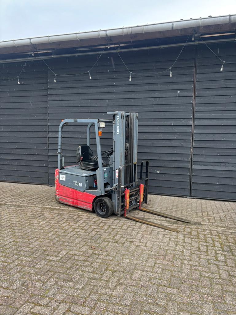 Nichiyu sicos elektrische heftruck sideshift vorkenverstelle, Zakelijke goederen, Machines en Bouw | Tuin, Park en Bosbouw, Ophalen