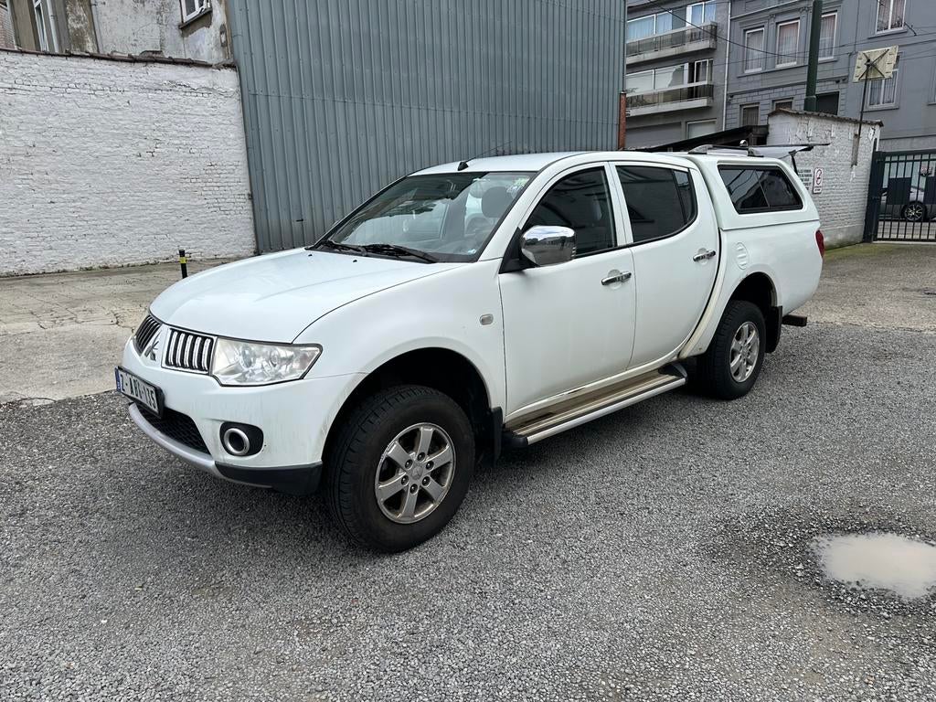 Mitsubishi l200 *EXPORT*0485905657, Autos, Achat, Entreprise, Boîte manuelle, Autres couleurs