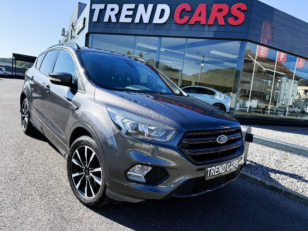 FORD KUGA 1.5 TDCi ECO FWD ST Line CARPLAY CAPAV/AR FEU LED, Auto's, Ford, Voorwielaandrijving, Bluetooth, Leder en Stof, 115 g/km