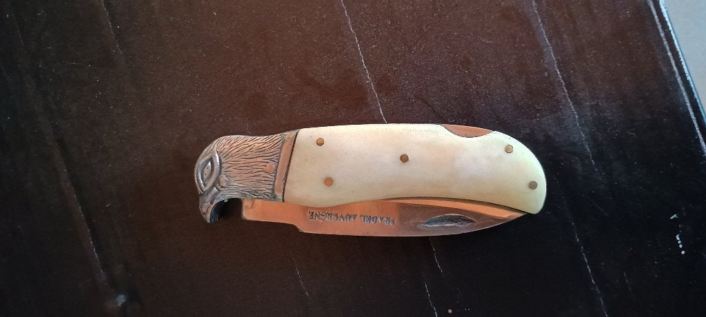 Couteau de chasse Pradel Auvergne tête d'aigle vintage, Enlèvement ou Envoi, Autres, Couteau ou Poignard