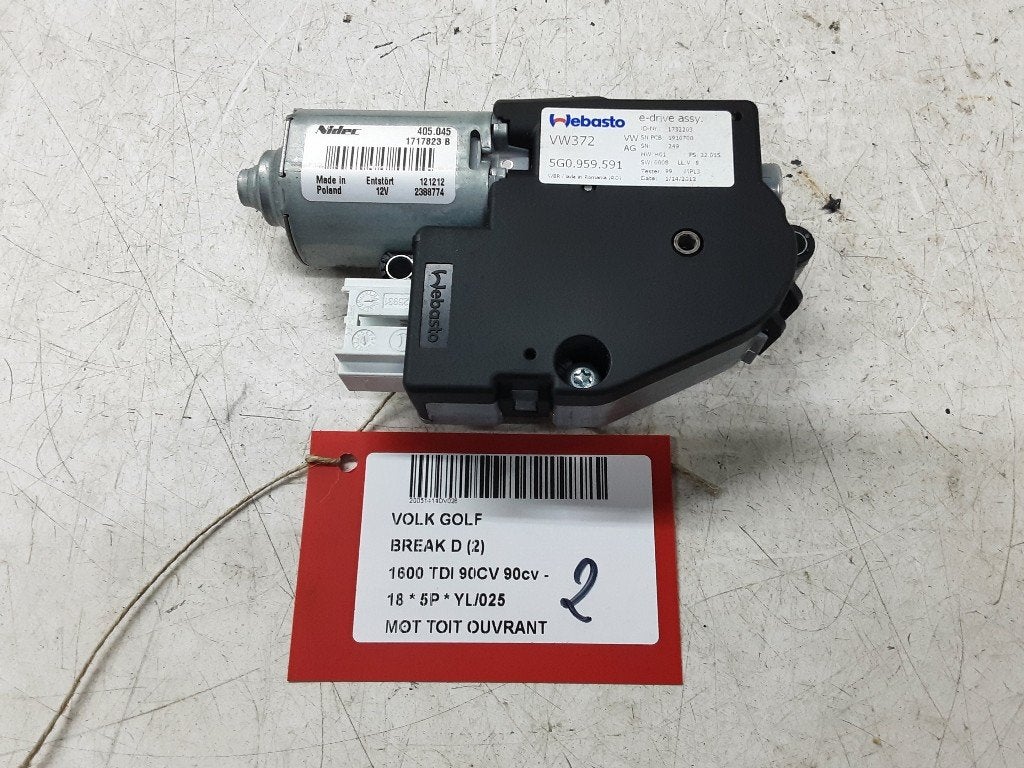 TOIT OUVRANT MOTEUR Golf VII Variant (AUVV) (5G0959591), Autos : Pièces & Accessoires, Autres pièces automobiles, Volkswagen, Mevr. I. Hauben