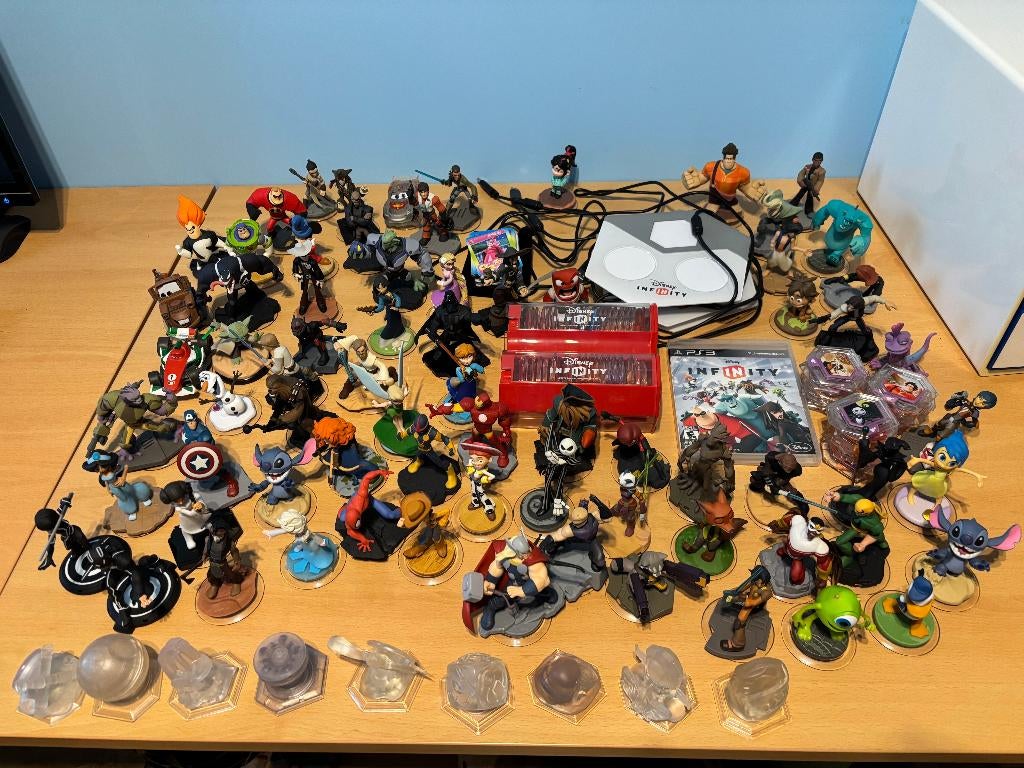 PS3 3x infinity spel met meer dan 180 figuren en extra's, Avontuur en Actie, Eén computer, Ophalen of Verzenden, Zo goed als nieuw