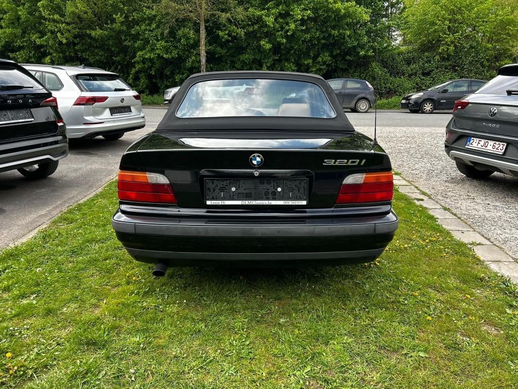 BMW 320i cabriolet, foto 5