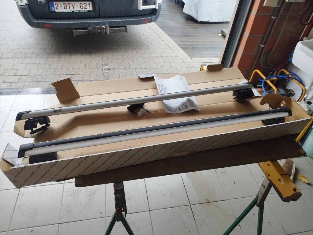 rails de toit, Enlèvement, Comme neuf