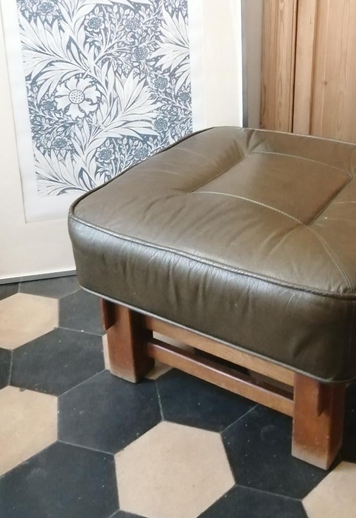 vintage  voetenbank  in leer, Antiek en Kunst, Ophalen