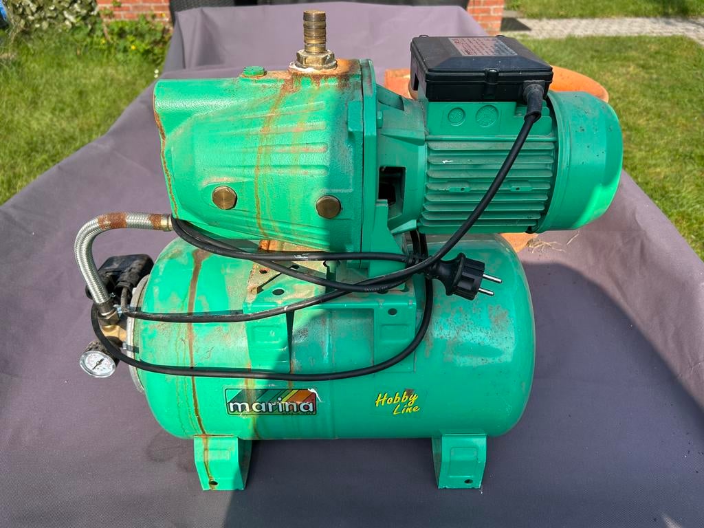 Druk groeppomp voor het oppompen van regenwater, Tuin en Terras, Waterpompen, Ophalen, Zo goed als nieuw, Elektrisch, Overige typen