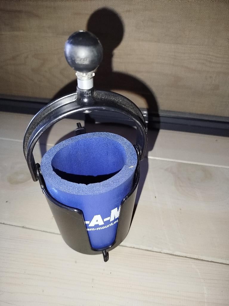 Ram mount drinkbekerhouder, Motoren, Ophalen, Zo goed als nieuw