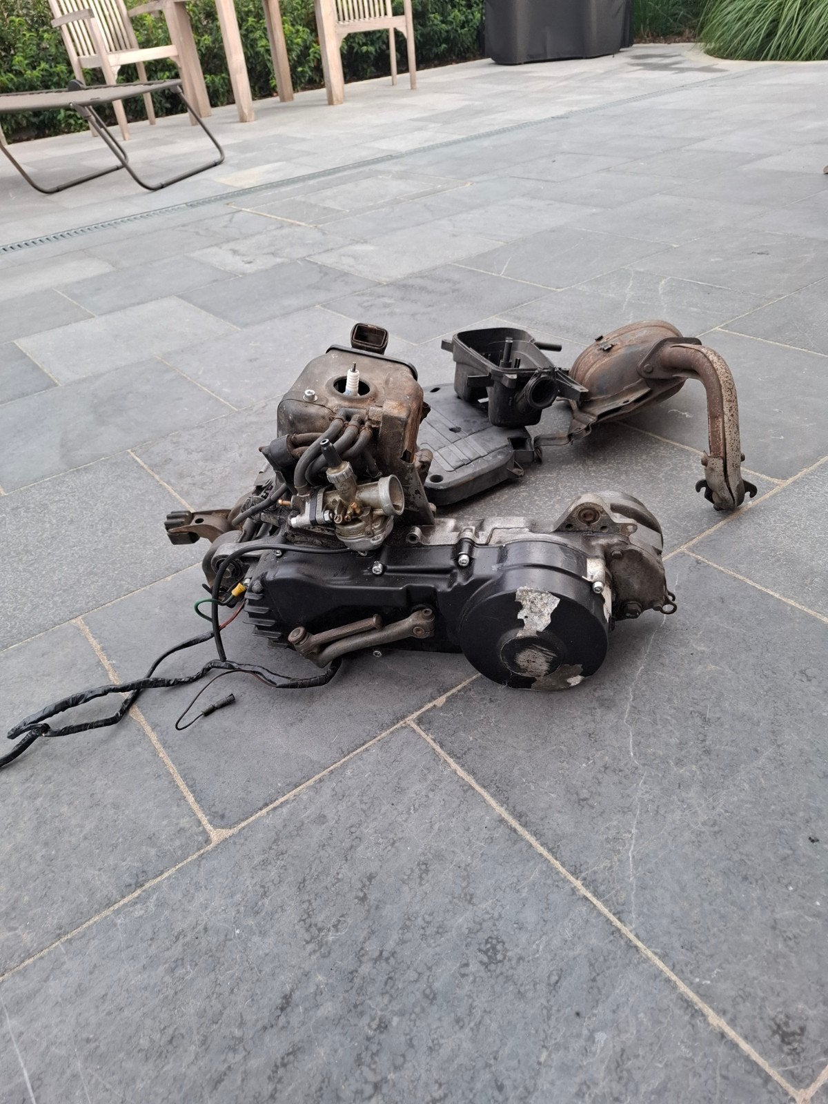 honda vision motor af29 of lead, Enlèvement, Pot d'échappement
