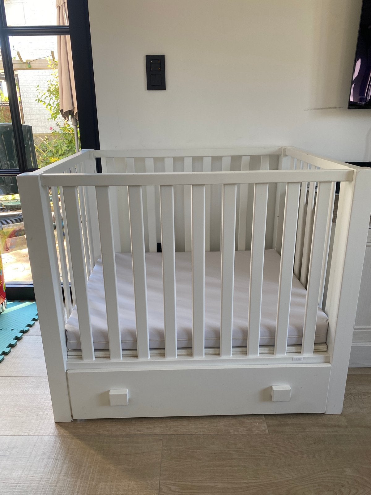 Baby box Quax, Kinderen en Baby's, Babyparken, Ophalen, Gebruikt, Vierkant, In hoogte verstelbaar
