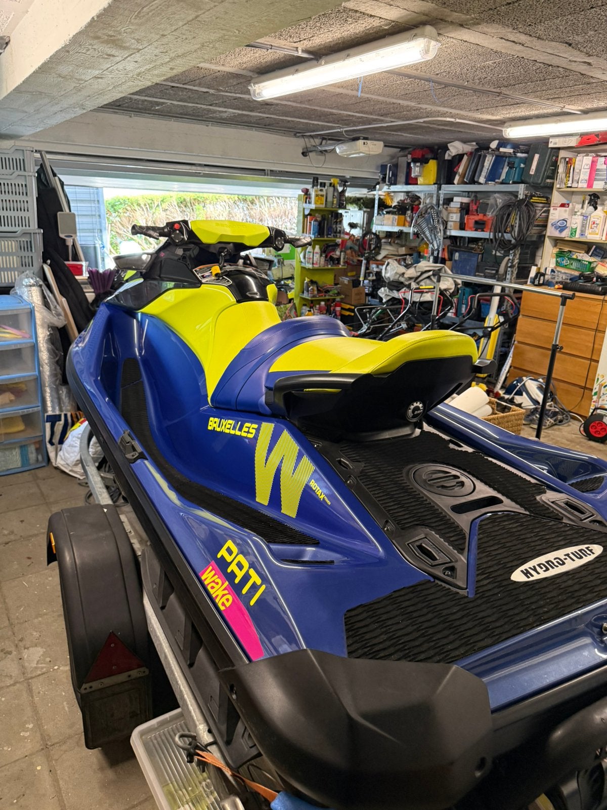 Sea-Doo Wake 170 – 2020 – 105h – Remorque comprise, Sports nautiques & Bateaux, Enlèvement, Utilisé, Électrique