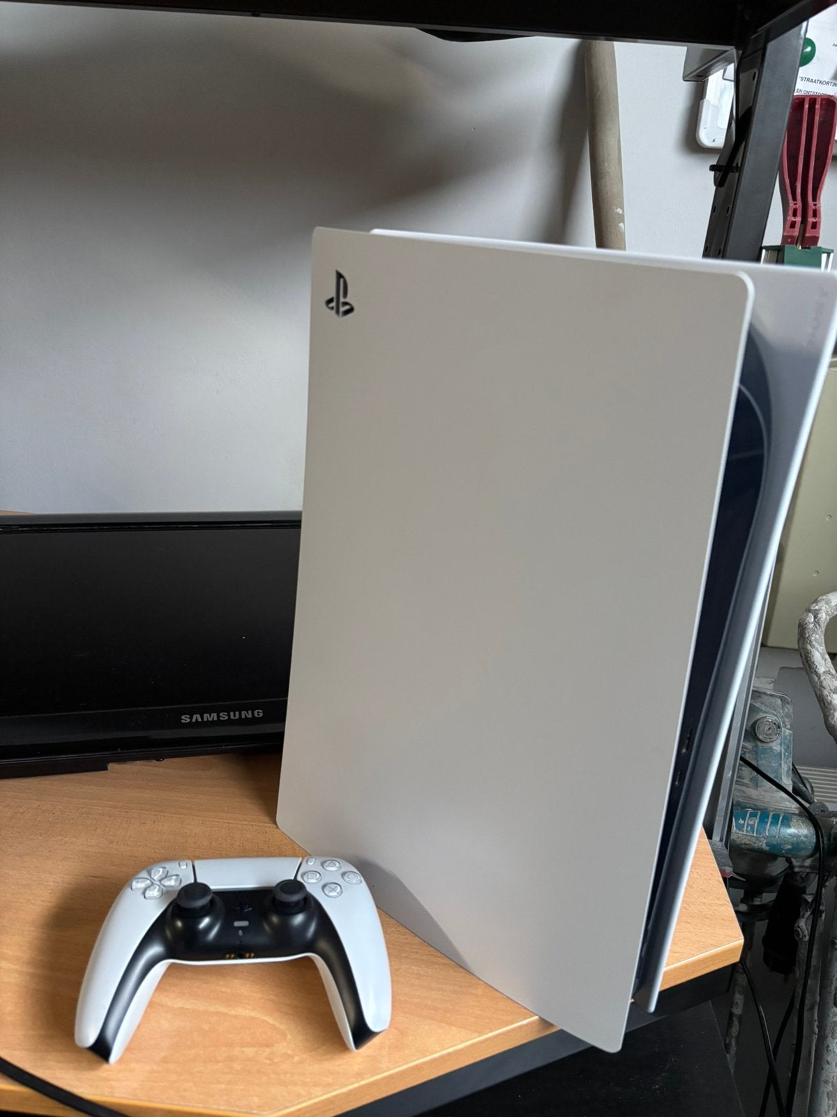 Disque PS5 avec manette DualSense et 2 jeux, Consoles de jeu & Jeux vidéo, Enlèvement, Comme neuf, Playstation 5