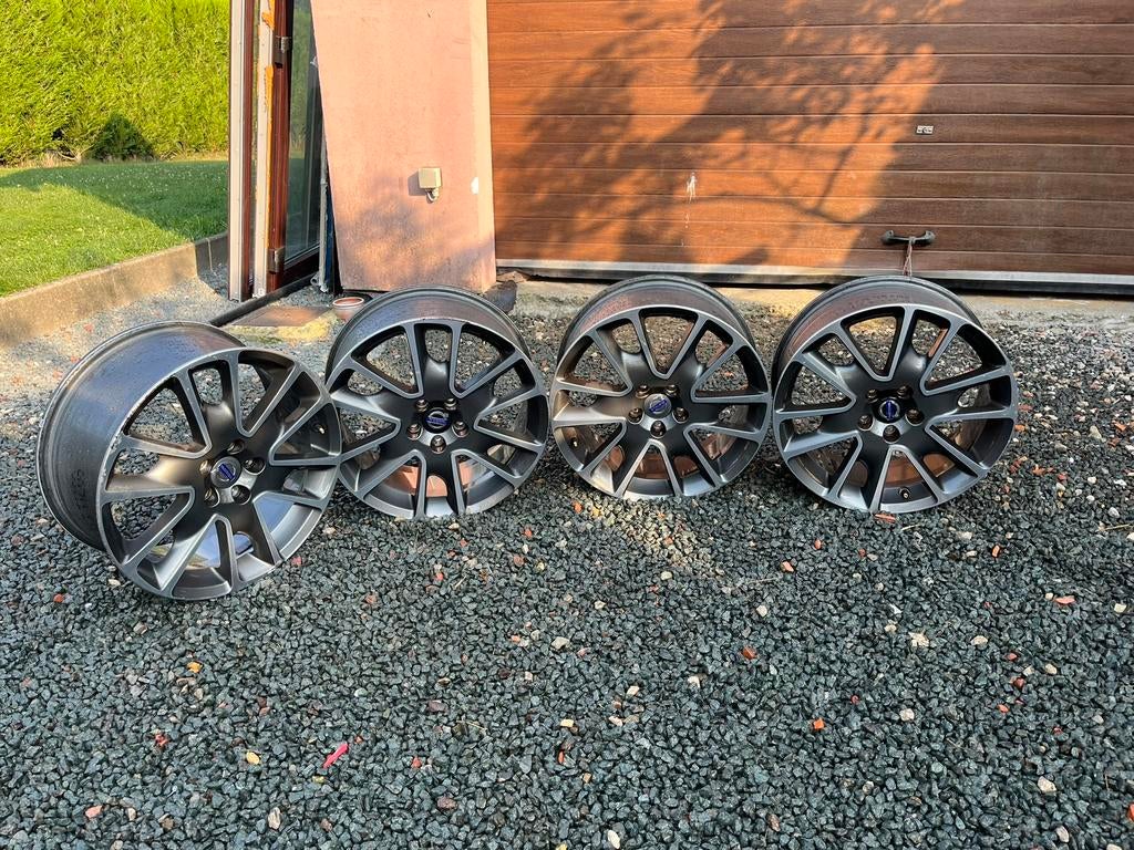 Jantes volvo xc60, Autos : Pièces & Accessoires, Enlèvement, 18 pouces, Jante(s)