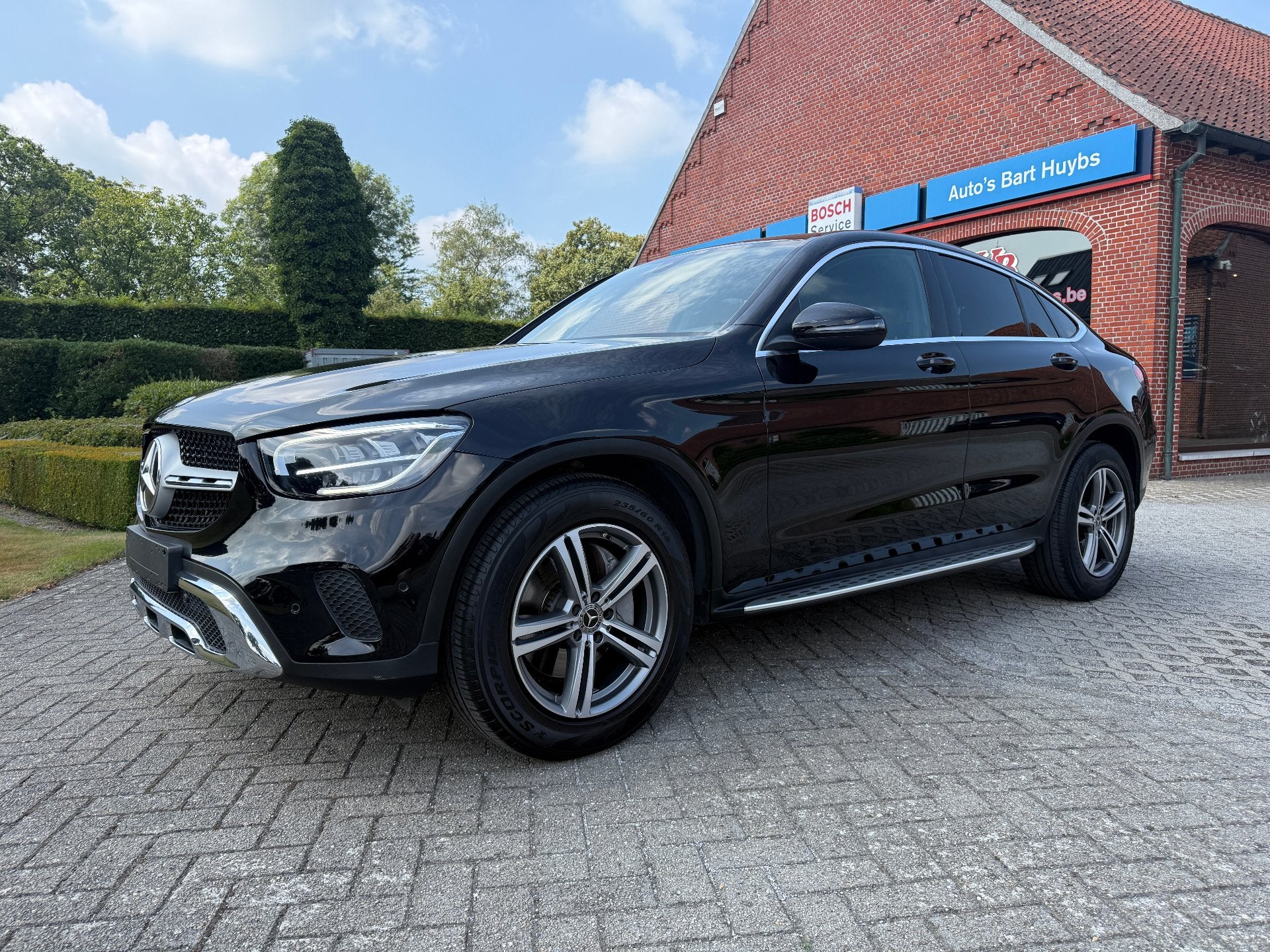 Mercedes-Benz GLC COUPE 220 d 4MATIC - GPS / CLIMATRONIC / P, Auto's, Mercedes-Benz, Automaat, Overige kleuren, Parkeersensor