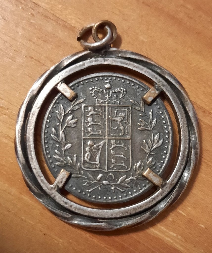 Koningin Victoria-medaille, Postzegels en Munten, Ophalen of Verzenden, Overige materialen