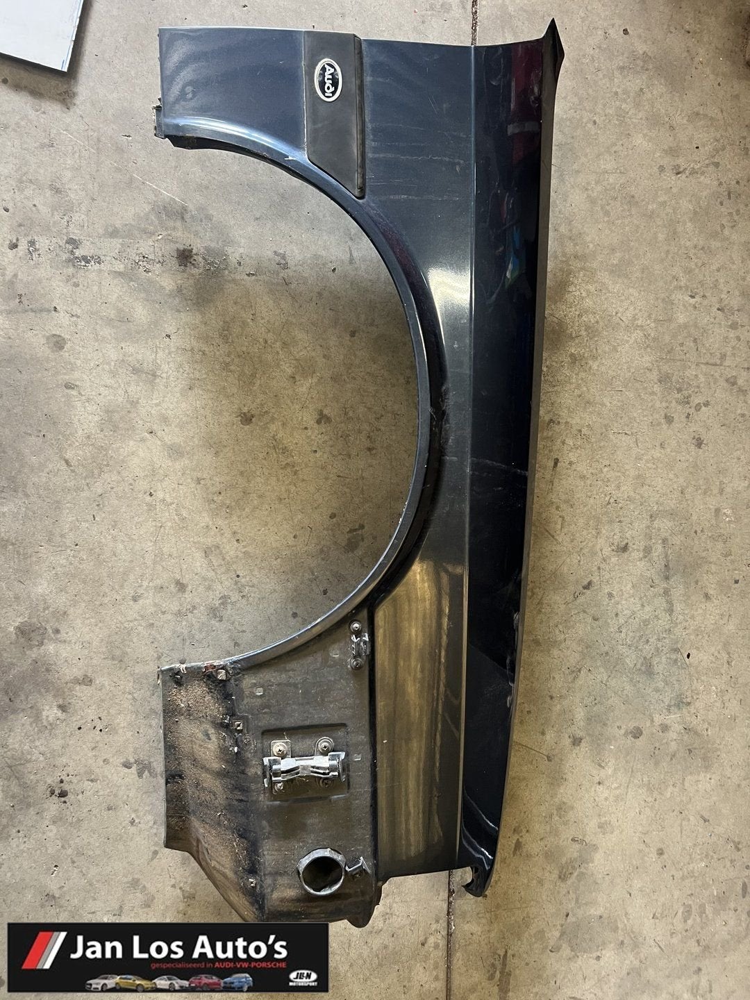 Audi 80 B2 typ 81 FL (84-87) spatbord voorscherm spatscherm, -, -, Enlèvement, Utilisé