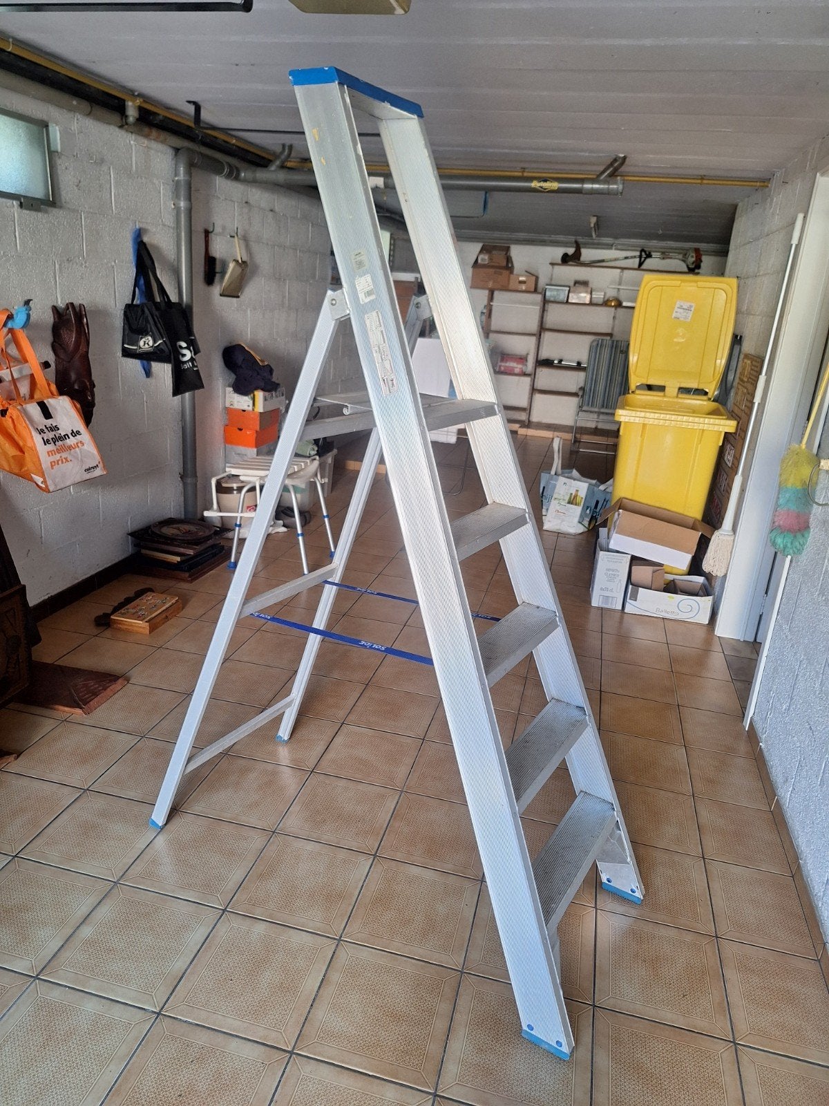 Trapladder, Ophalen