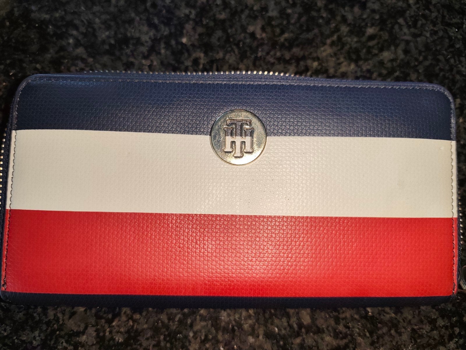 Portefeuille / compagnon TOMMY HILFIGER – Très bel état, Handtassen en Accessoires, Portemonnees, Ophalen, Blauw
