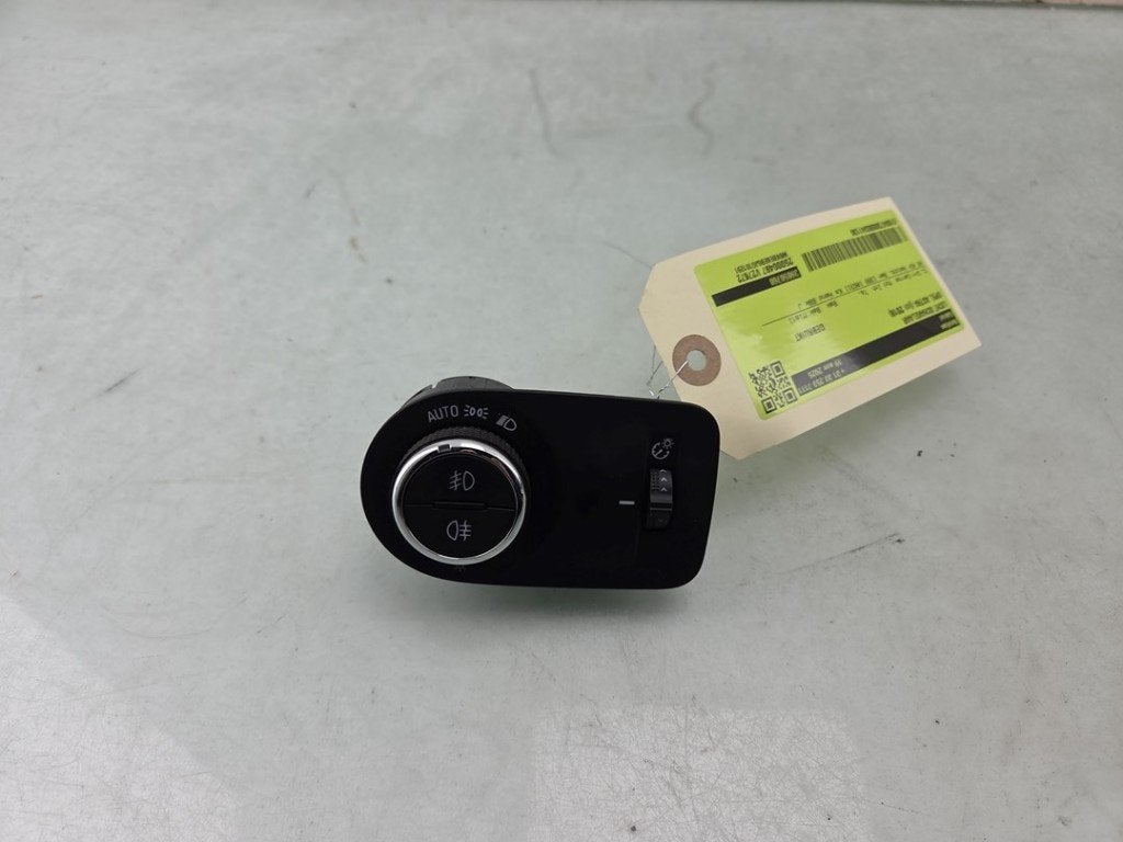 LICHTSCHAKELAAR Opel Astra K (|39050760|13493471|), Auto-onderdelen, Dhr. J. Ham, Gebruikt, Administratie@autoham.nl, Opel