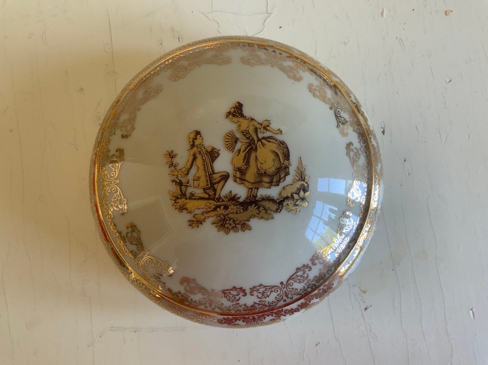 Boîte à bijoux  de luxe Limoges Bonbonnière avec couvercle, Antiquités & Art, Enlèvement ou Envoi
