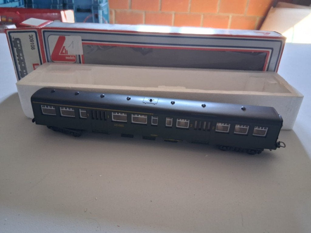 61 lima 309108 Type M2 A5B5, Wagon, Comme neuf, Courant continu, Lima
