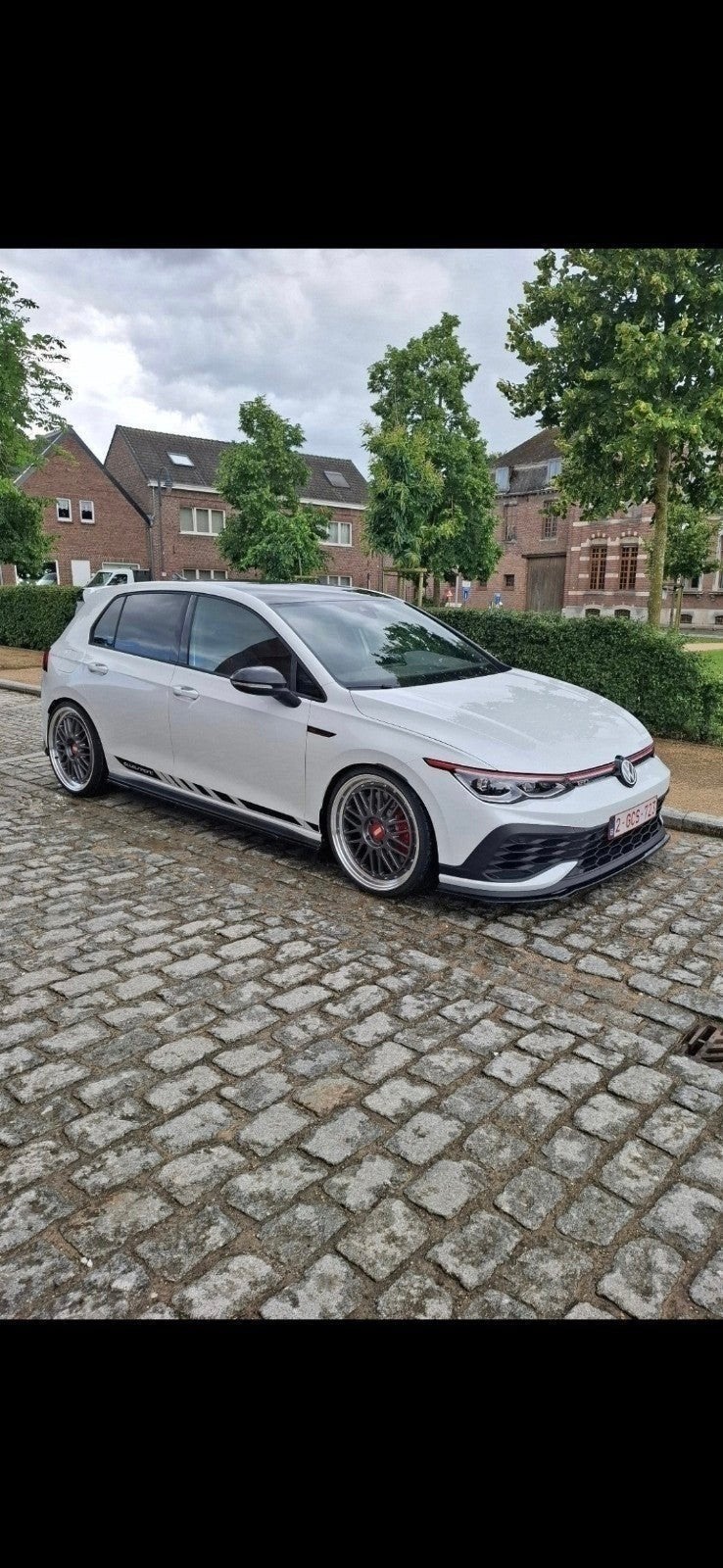 Golf mk8 gti CLUBSPORT 302PK / slechts 28dkm, Zwart, Alcantara, Zwart, Te koop
