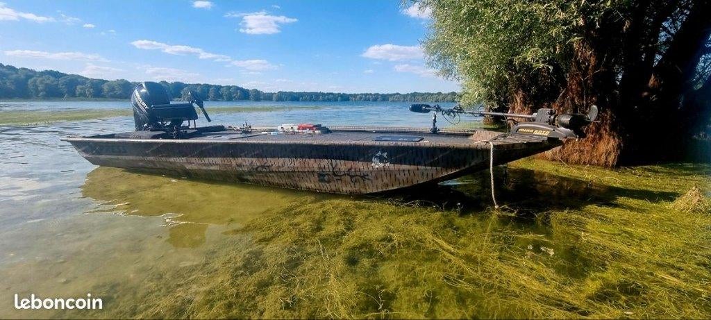 BASS BOAT XPRESS, Ophalen, Gebruikt
