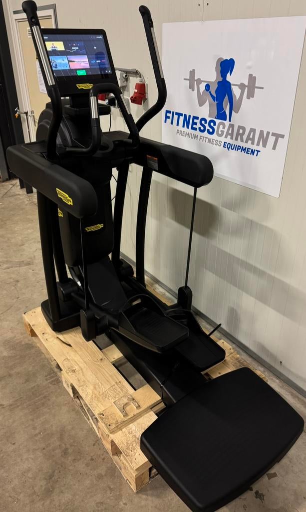 Technogym Excite Live 7000 16 P Unity 4 Vario Crosstrainer, Ophalen of Verzenden, Zo goed als nieuw