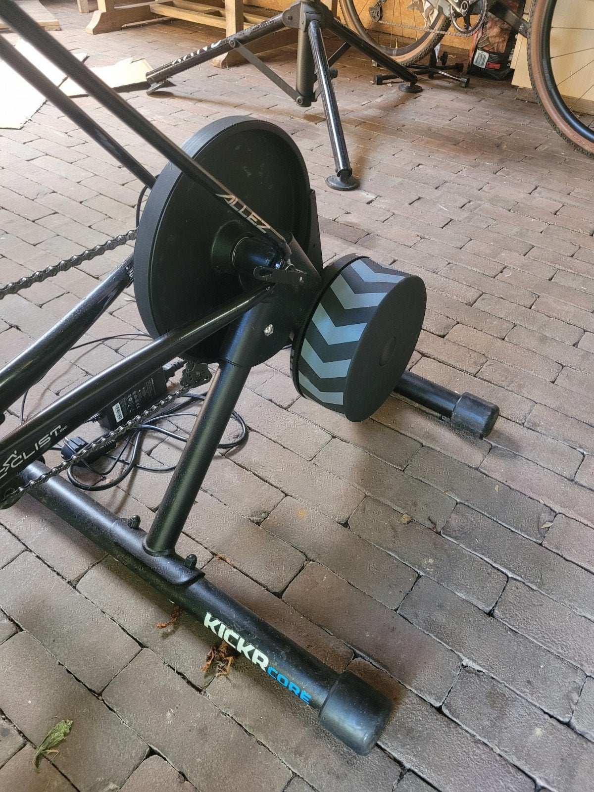 Wahoo Kickr core + voorwielsteun + Mat, Ophalen