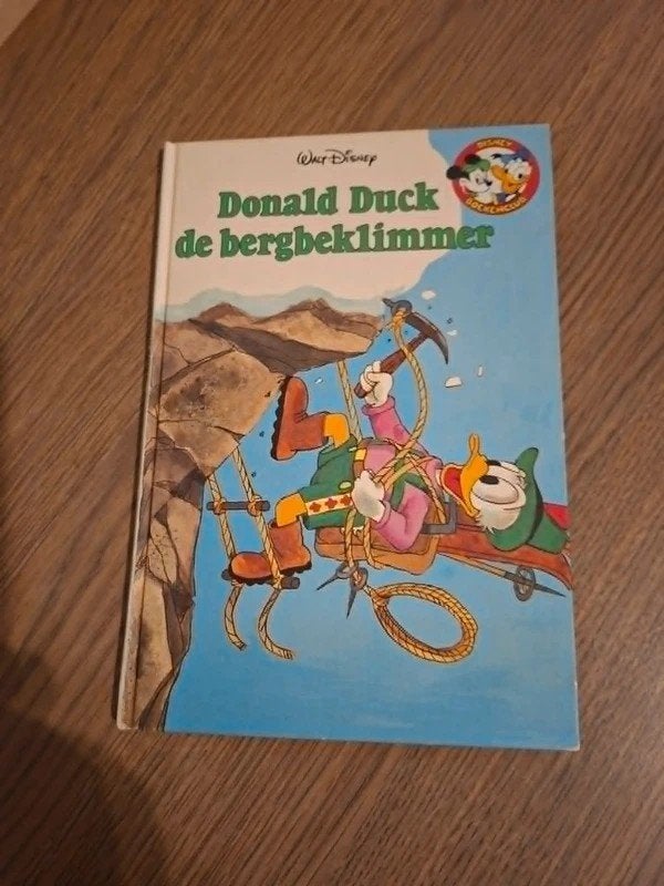 Donald Duck, de bergbeklimmer / Walt Disney, Enlèvement ou Envoi, Walt Disney, Utilisé, Contes (de fées)