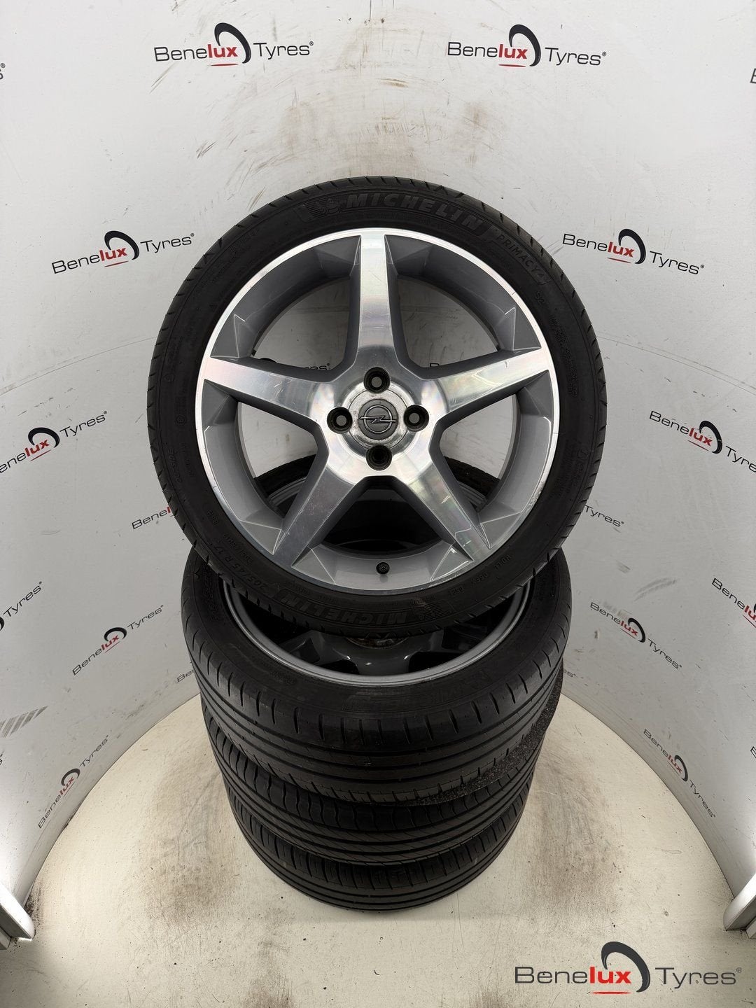 Opel Tigra Meriva Vectra Karl Kadett Corsa Combo Astra Adam, Auto-onderdelen, Gebruikt, -, -, Banden en Velgen