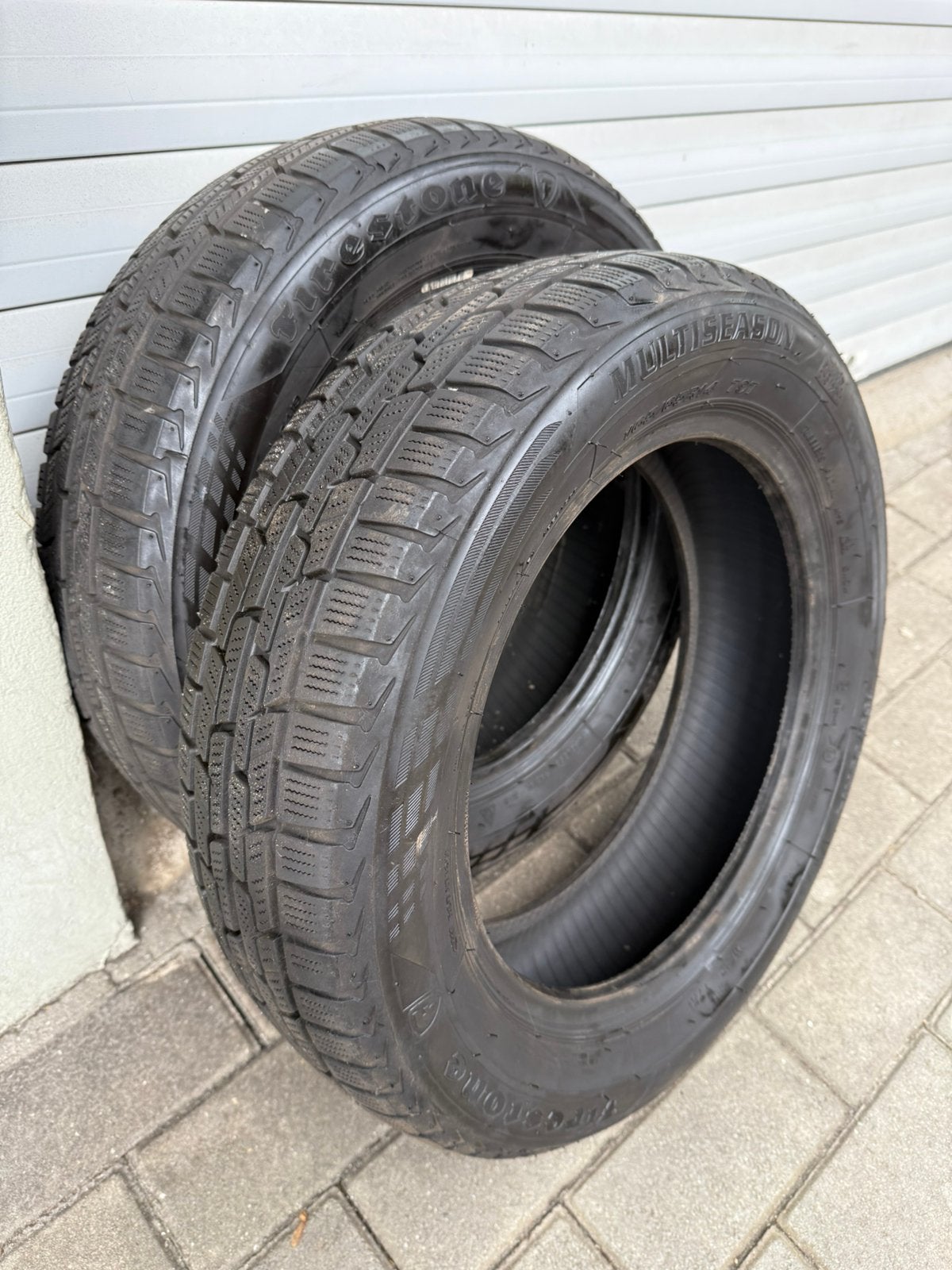 2 pneus hiver FIRESTONE 165 65 14 : 2 x 5.5mm de gomme, Autos : Pièces & Accessoires, 14 pouces, 4 Saisons, Véhicule de tourisme