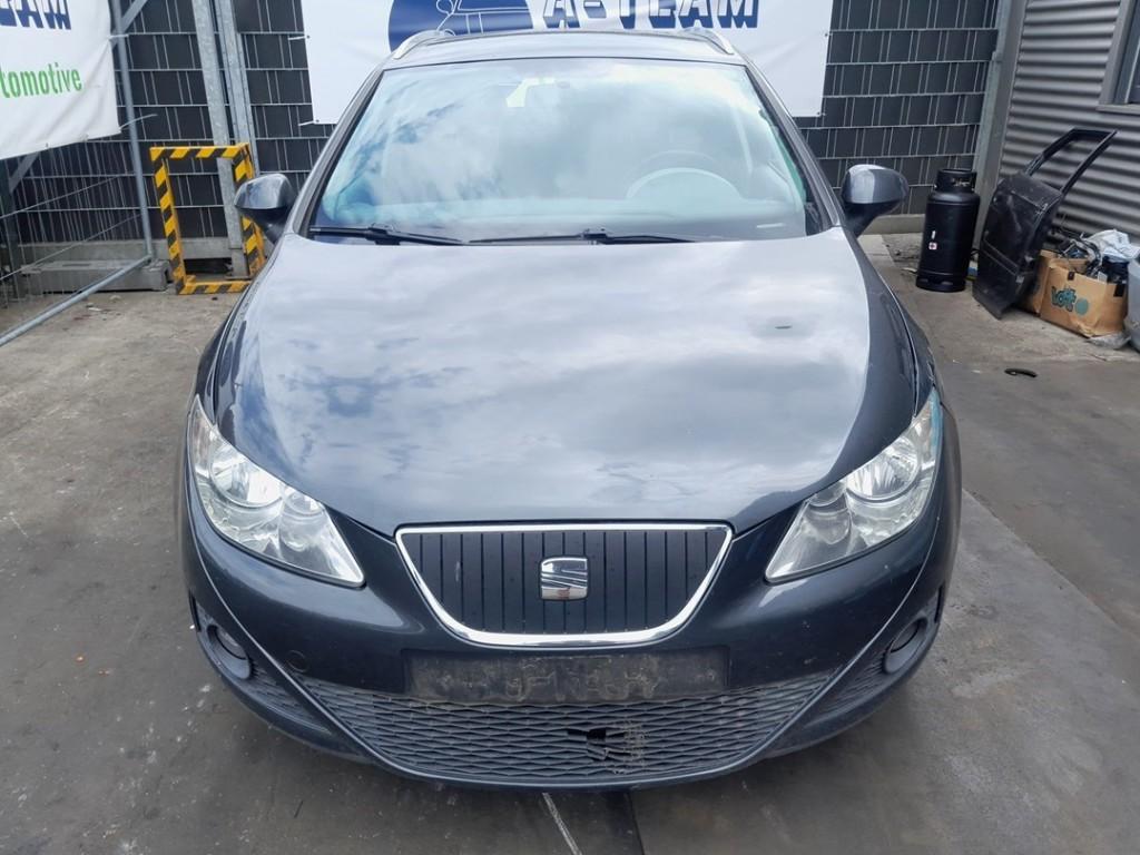 CALANDRE Seat Ibiza ST (6J8) (6J0853651FKZ), Autos : Pièces & Accessoires, Utilisé, Seat