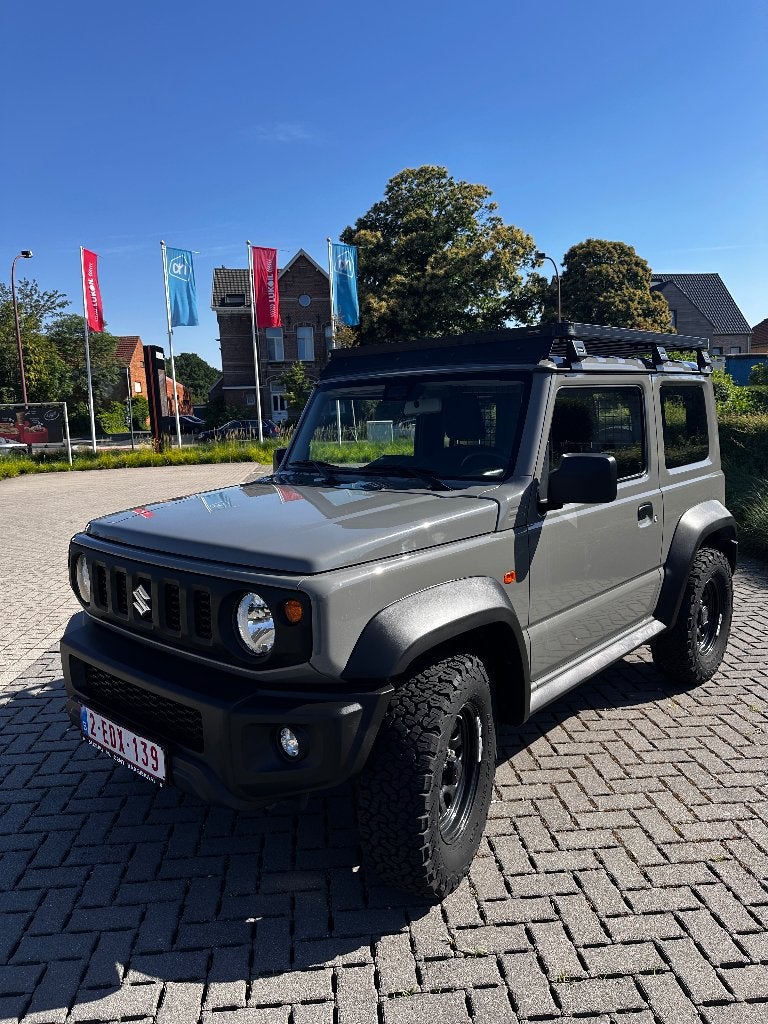 Suzuki Jimny 4x4 2023 - 45k km + 4 Season Banden + Draagrek, 75 kW, Euro 6, 4 cilinders, 1435 kg