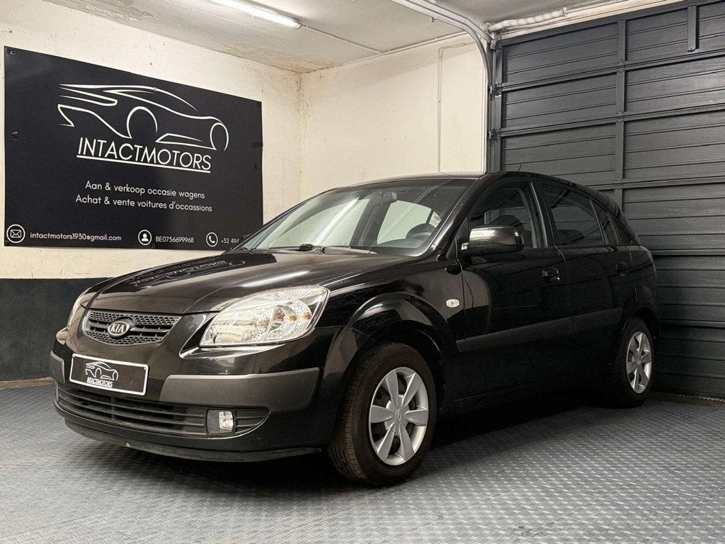 Kia Rio Rio 1.4i LX, Radio, Entreprise, Boîte manuelle, Autres couleurs