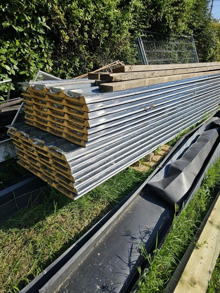 Geïsoleerde dakplaten, Ophalen, Gebruikt