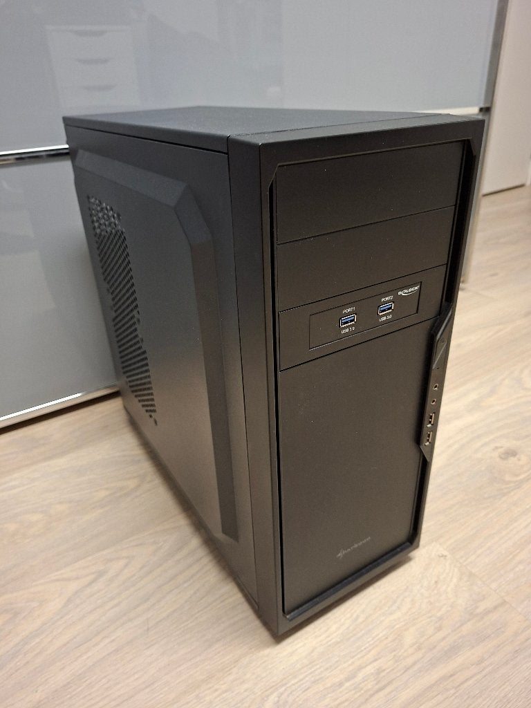 Desktop met windows 11, SSD opslag en i7 Cpu(incl. keyboard), Computers en Software, SSD, Ophalen, 240GB, Met videokaart