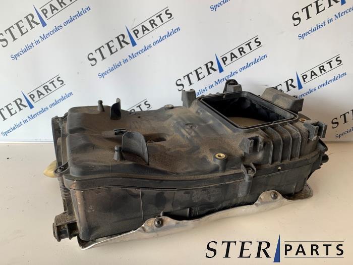 Boîtier filtre à air d'un Mercedes E-Klasse, 3 mois de garantie, Utilisé, -, -