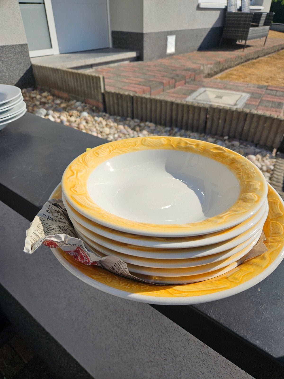 spaghetti borden, Ophalen