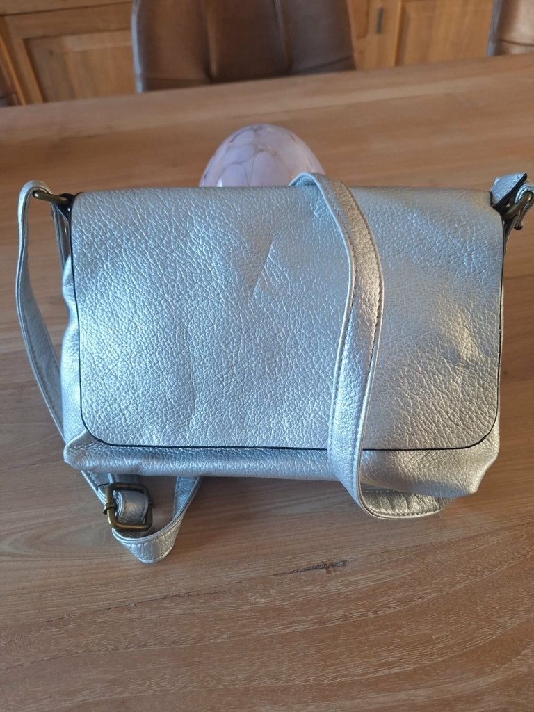 Zilverkleurig schoudertasje, Ophalen of Verzenden, Nieuw, Zilver