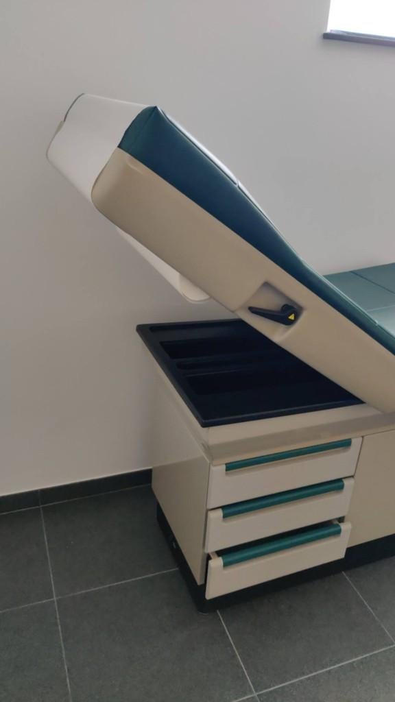 onderzoekstafel Dokterstafel Midmark, Enlèvement, Utilisé