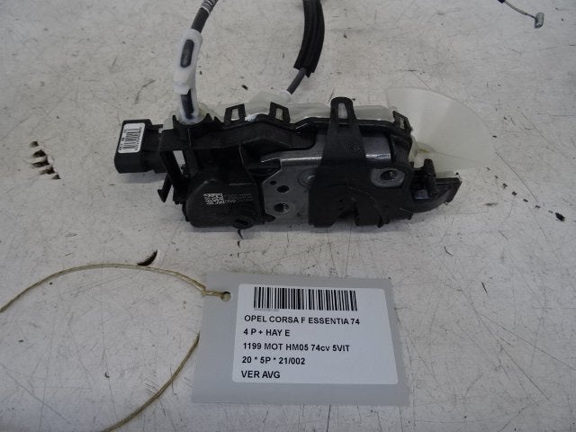 SERRURE DE PORTE AVANT GAUCHE Opel Corsa F (UB / UH / UP), Opel, Opel Automobile GmbH, Utilisé, Avant